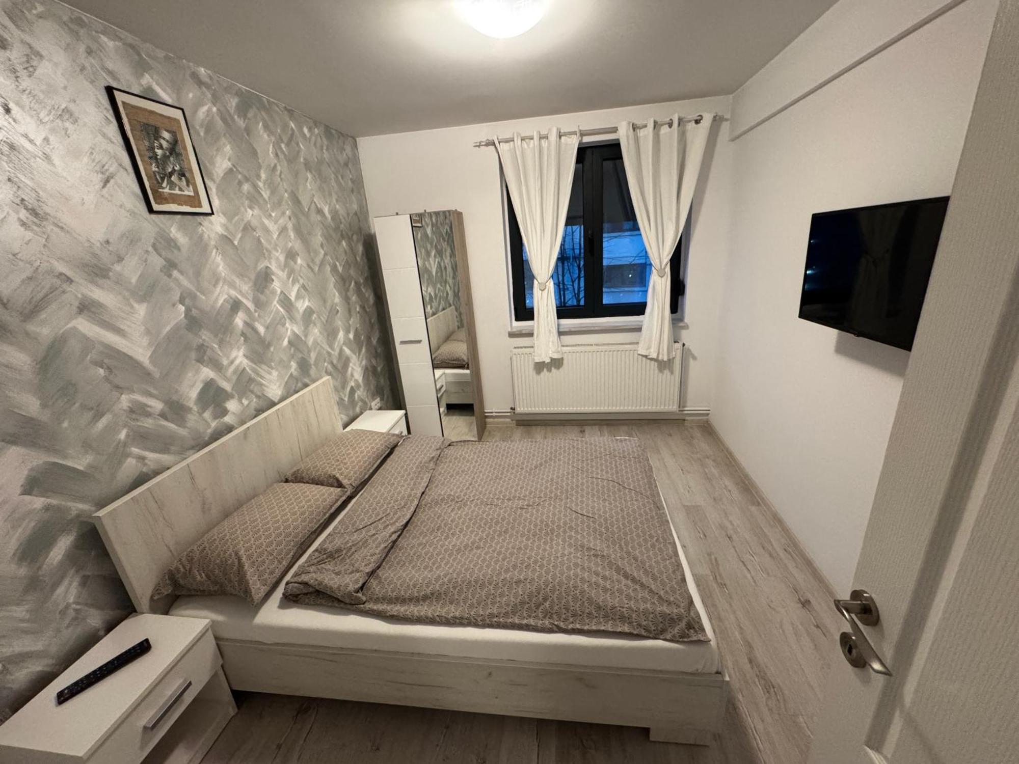 Apartament Ultracentral Modern 1 ปีเตช ภายนอก รูปภาพ